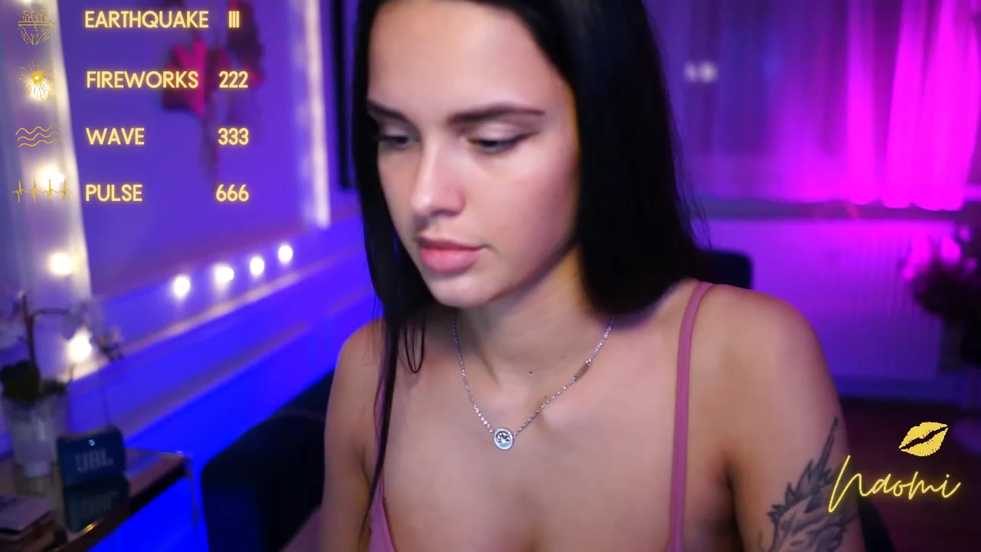 Gallery image thumbnail from cinnabellee's myfreecams stream on, 01/21/2023, 01:44 image 2 of 20