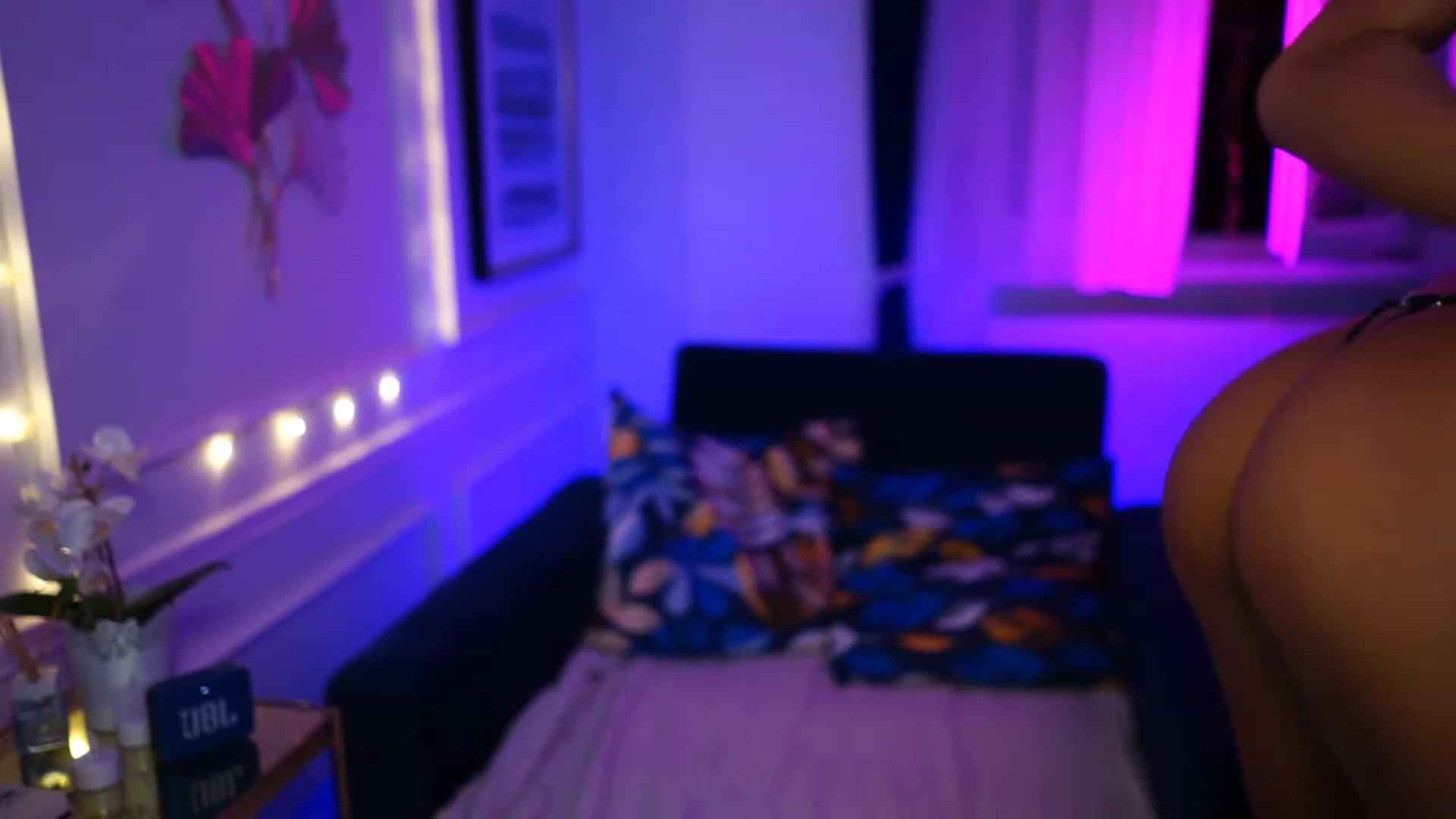 Gallery image thumbnail from cinnabellee's myfreecams stream on, 01/26/2023, 03:06 image 17 of 20