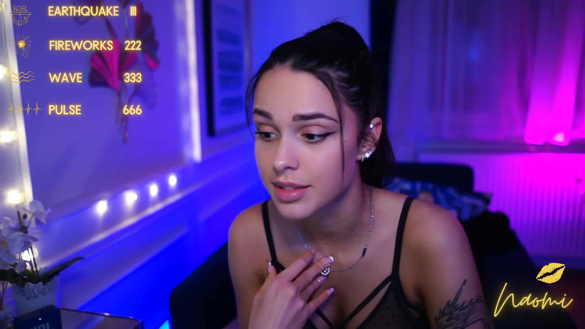 Gallery image thumbnail from cinnabellee's myfreecams stream on, 01/26/2023, 20:00 image 18 of 20
