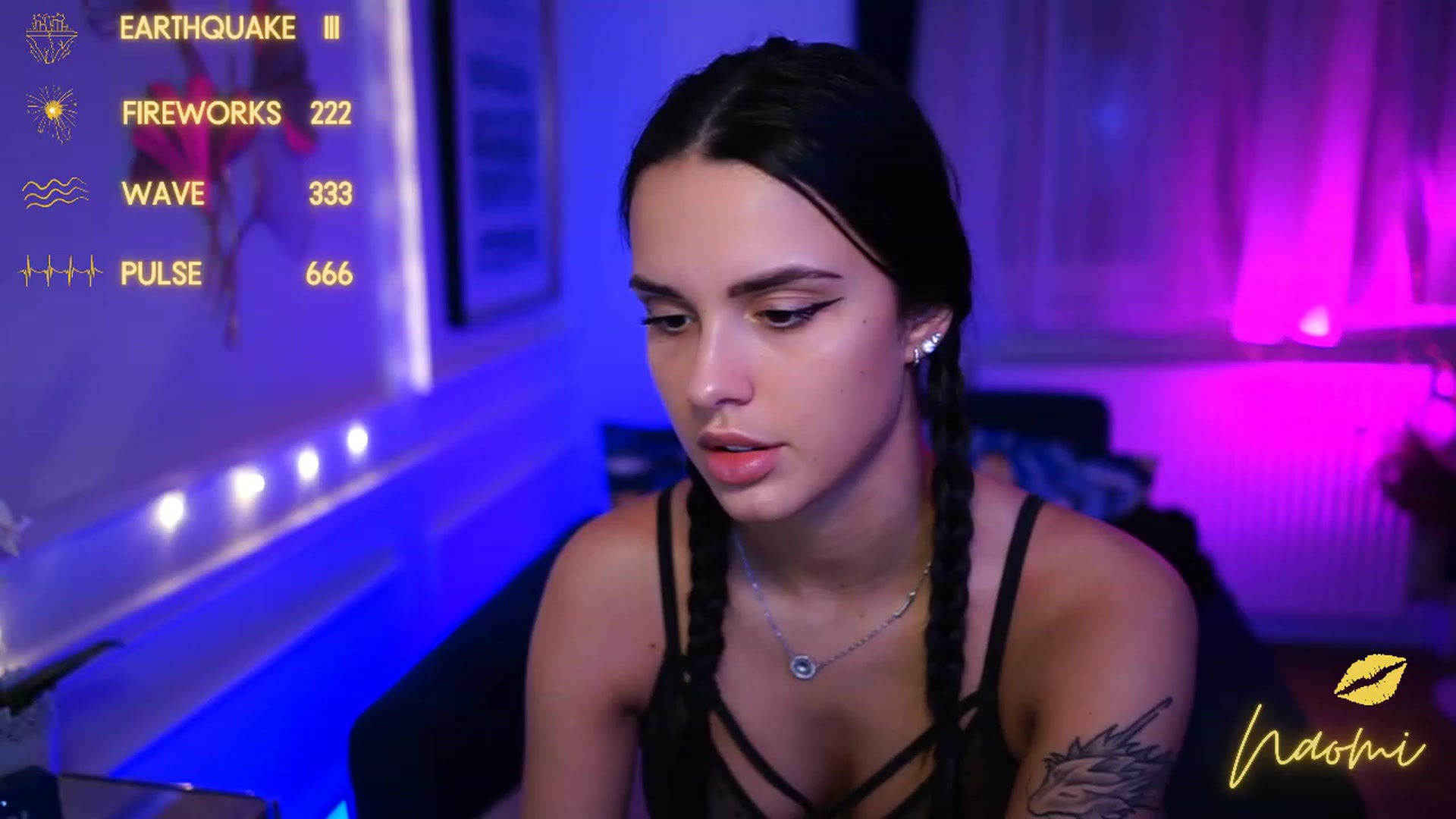 Gallery image thumbnail from cinnabellee's myfreecams stream on, 01/26/2023, 20:00 image 7 of 20