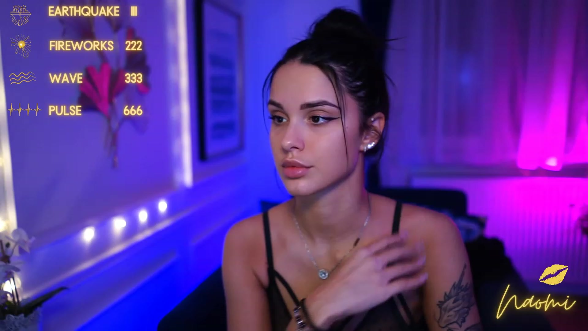 Gallery image thumbnail from cinnabellee's myfreecams stream on, 01/26/2023, 20:00 image 8 of 20