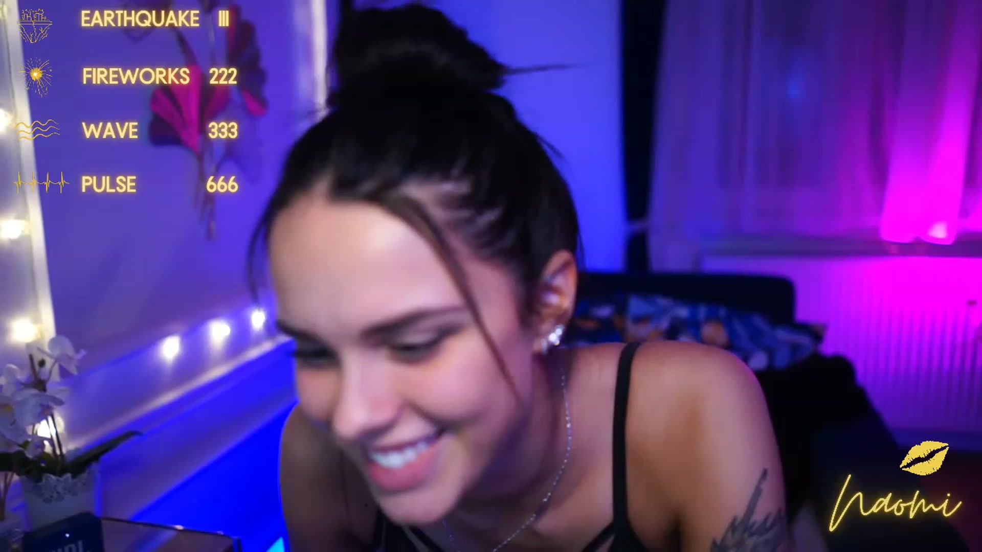 Gallery image thumbnail from cinnabellee's myfreecams stream on, 01/26/2023, 20:00 image 17 of 20