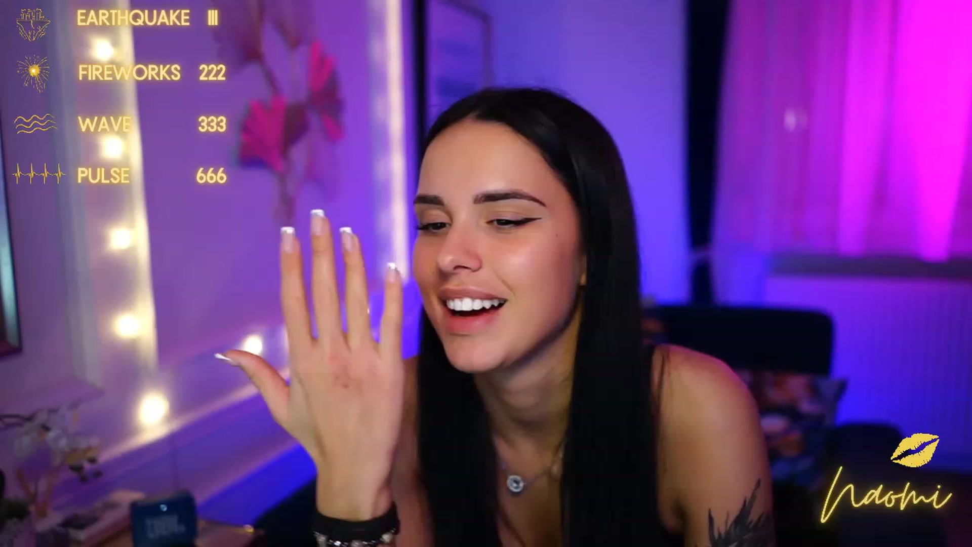 Gallery image thumbnail from cinnabellee's myfreecams stream on, 01/31/2023, 24:10 image 1 of 20