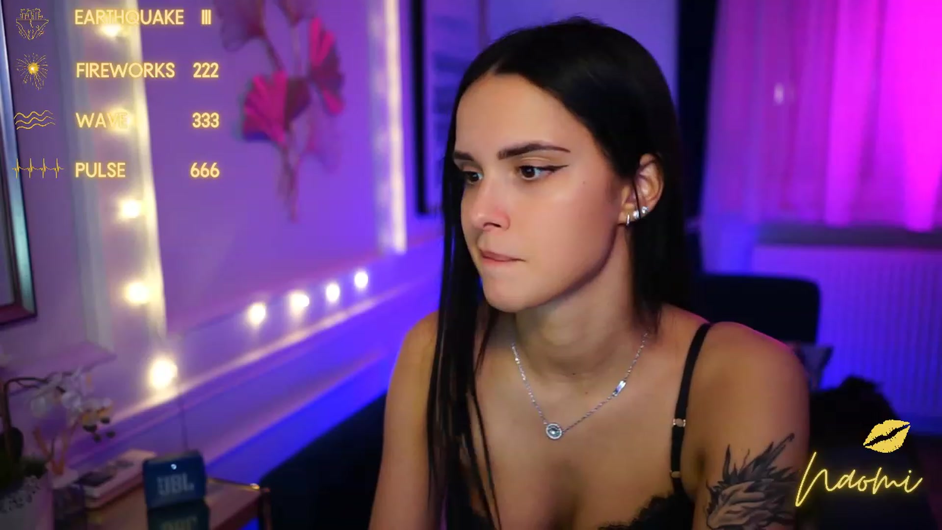Gallery image thumbnail from cinnabellee's myfreecams stream on, 01/31/2023, 24:10 image 9 of 20