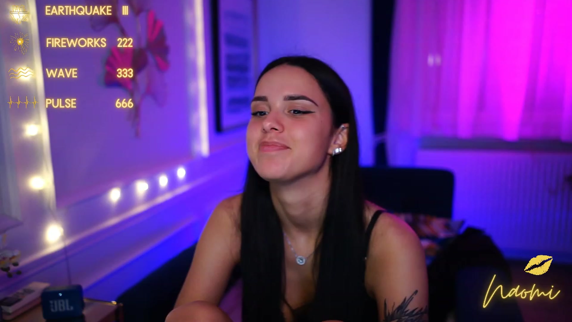 Gallery image thumbnail from cinnabellee's myfreecams stream on, 01/31/2023, 02:27 image 4 of 20