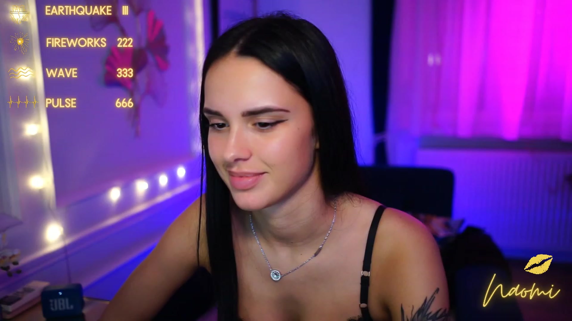 Gallery image thumbnail from cinnabellee's myfreecams stream on, 01/31/2023, 02:27 image 2 of 20
