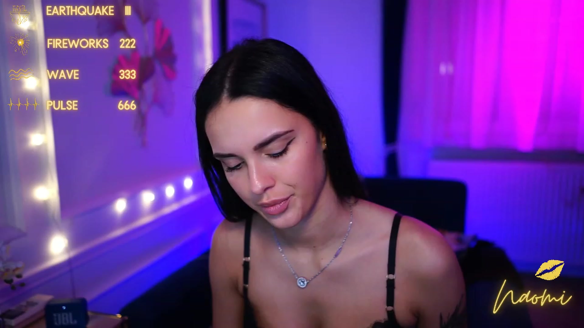 Gallery image thumbnail from cinnabellee's myfreecams stream on, 01/31/2023, 02:27 image 15 of 20