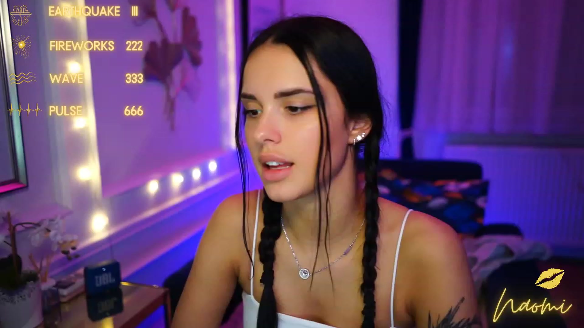 Gallery image thumbnail from cinnabellee's myfreecams stream on, 02/01/2023, 24:34 image 15 of 20