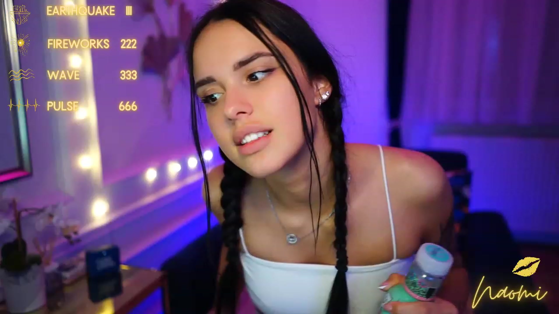 Gallery image thumbnail from cinnabellee's myfreecams stream on, 02/01/2023, 02:36 image 2 of 20