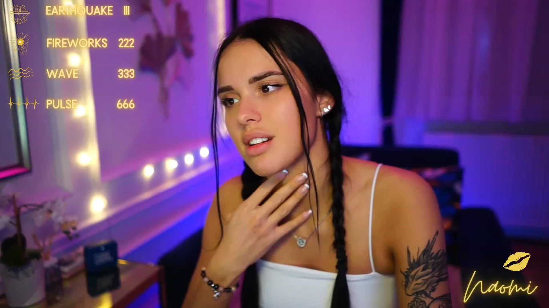 Gallery image thumbnail from cinnabellee's myfreecams stream on, 02/01/2023, 02:36 image 3 of 20