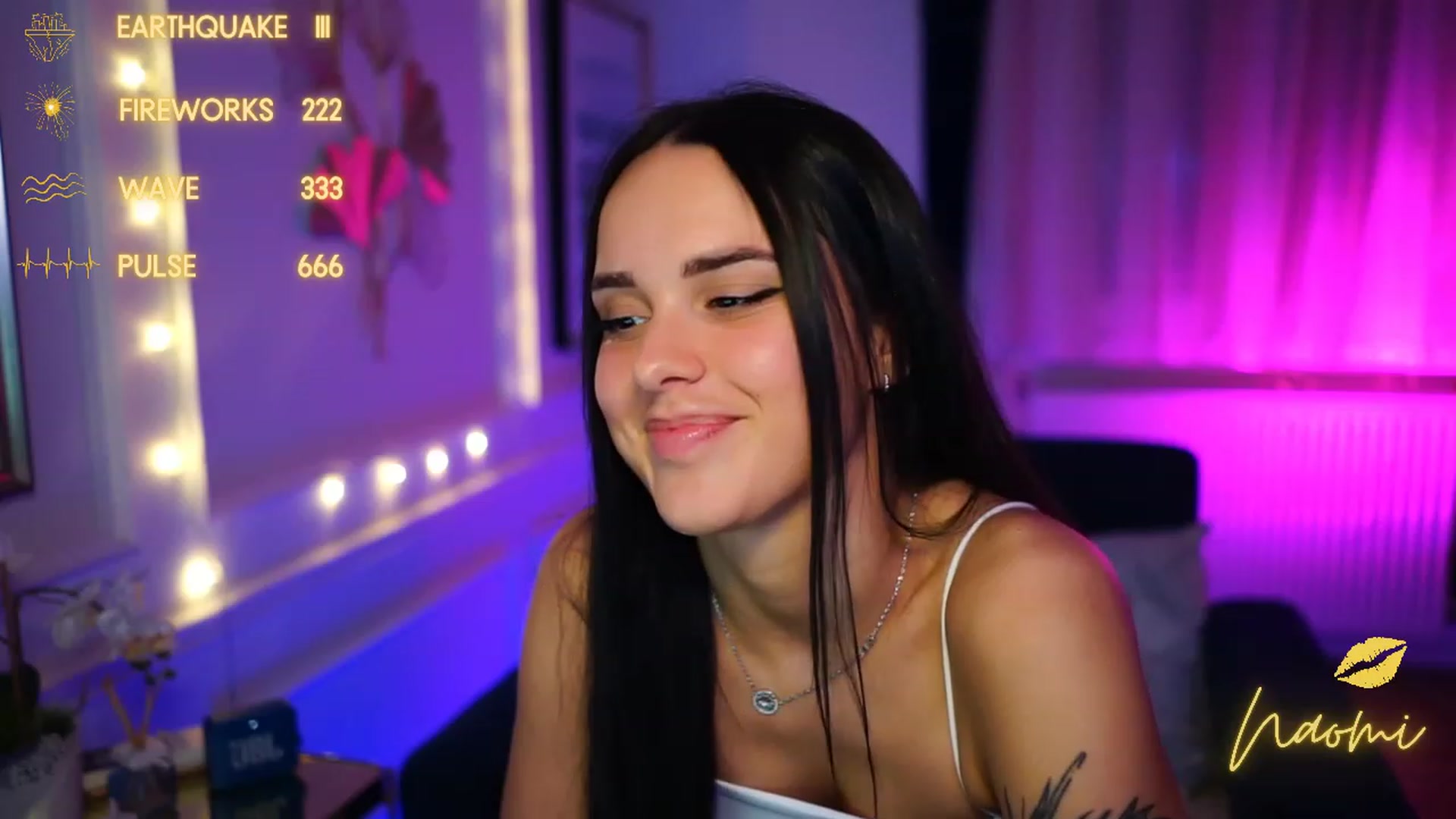 Gallery image thumbnail from cinnabellee's myfreecams stream on, 02/04/2023, 21:57 image 15 of 20