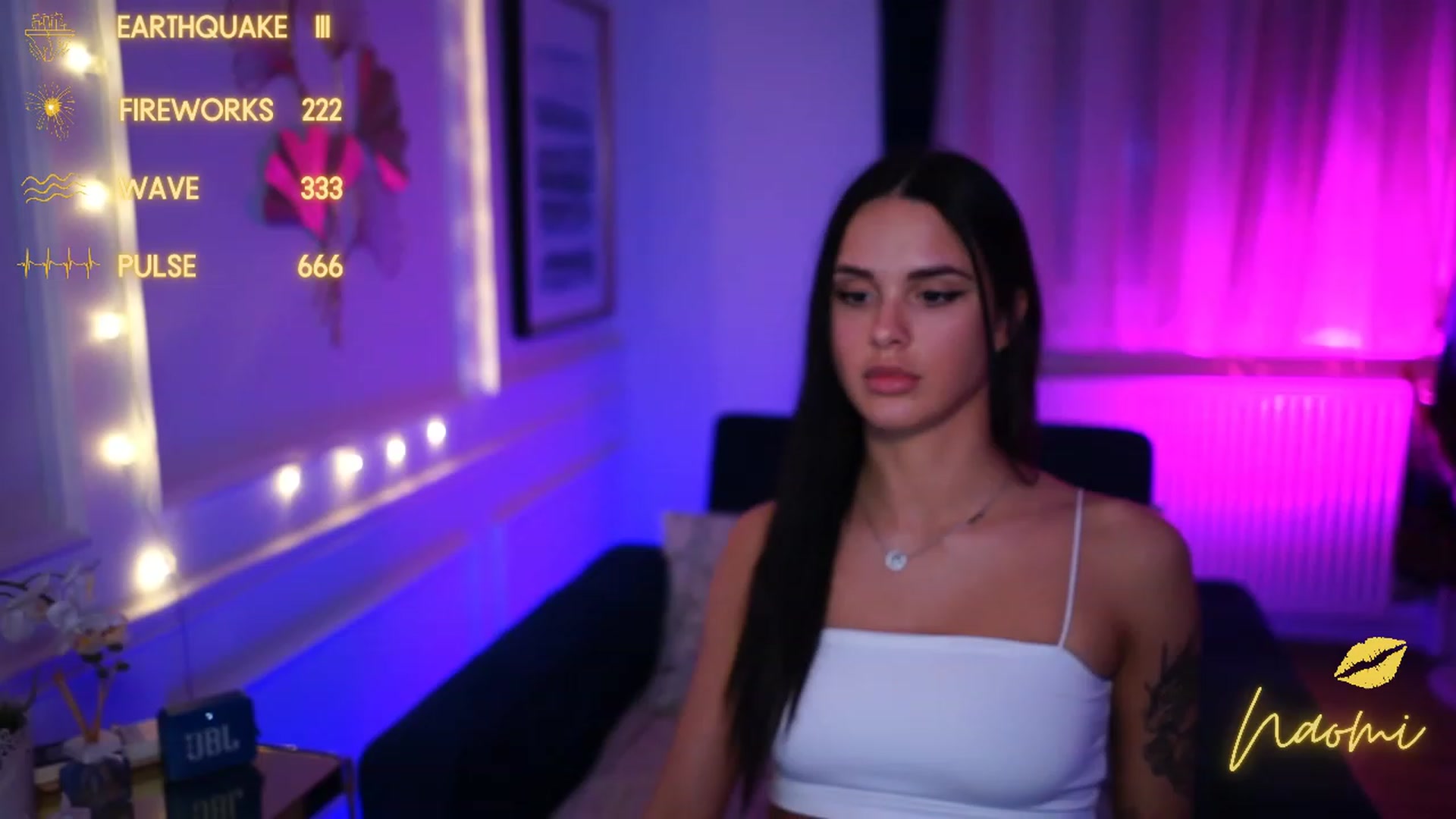 Gallery image thumbnail from cinnabellee's myfreecams stream on, 02/04/2023, 21:57 image 6 of 20