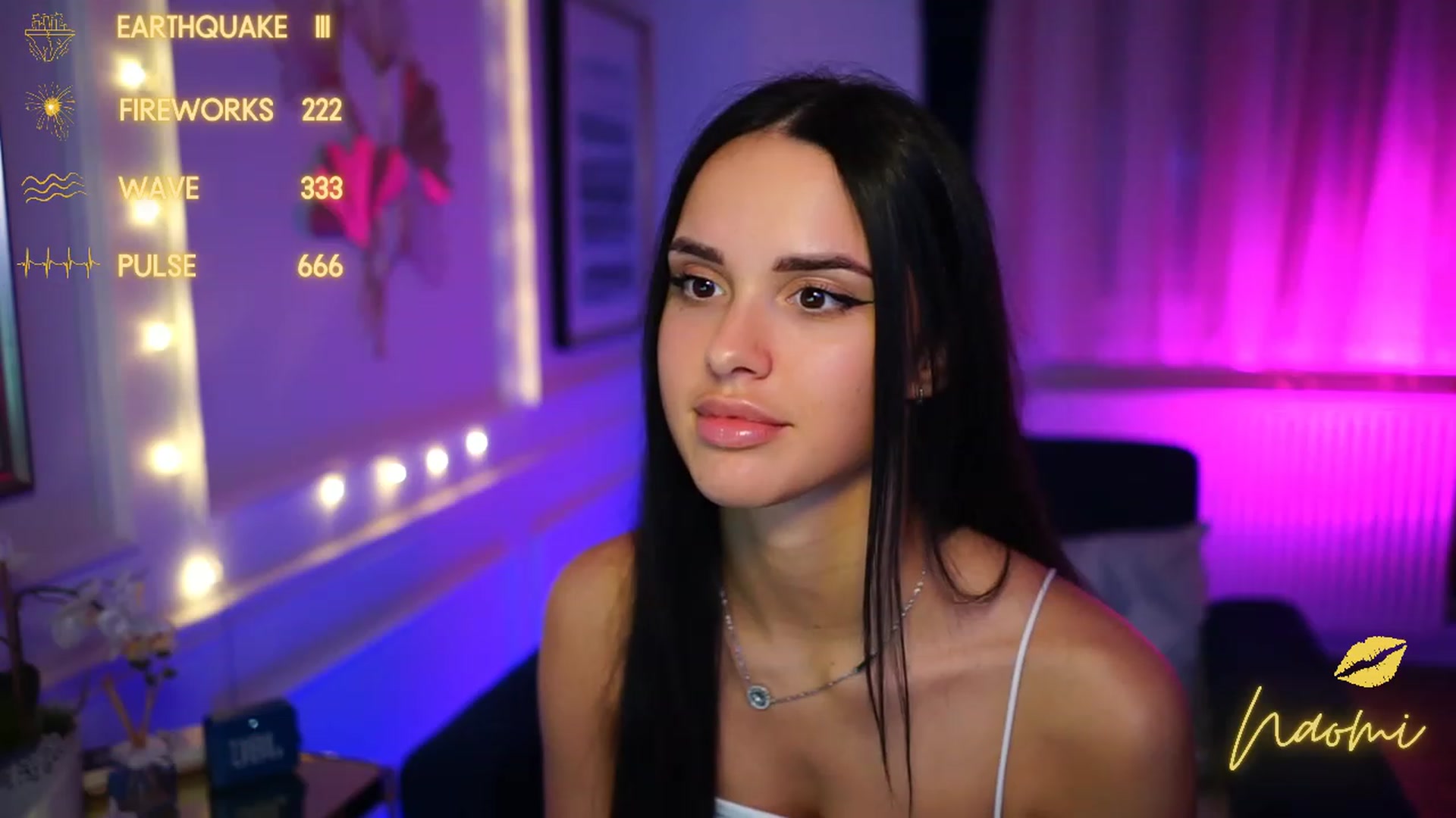 Gallery image thumbnail from cinnabellee's myfreecams stream on, 02/04/2023, 21:57 image 16 of 20