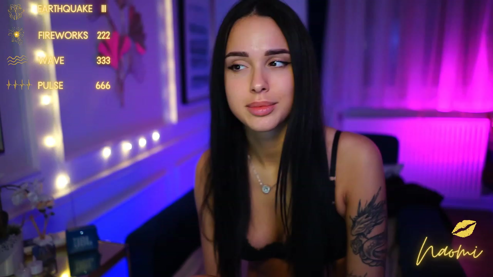 Gallery image thumbnail from cinnabellee's myfreecams stream on, 02/05/2023, 19:13 image 6 of 20