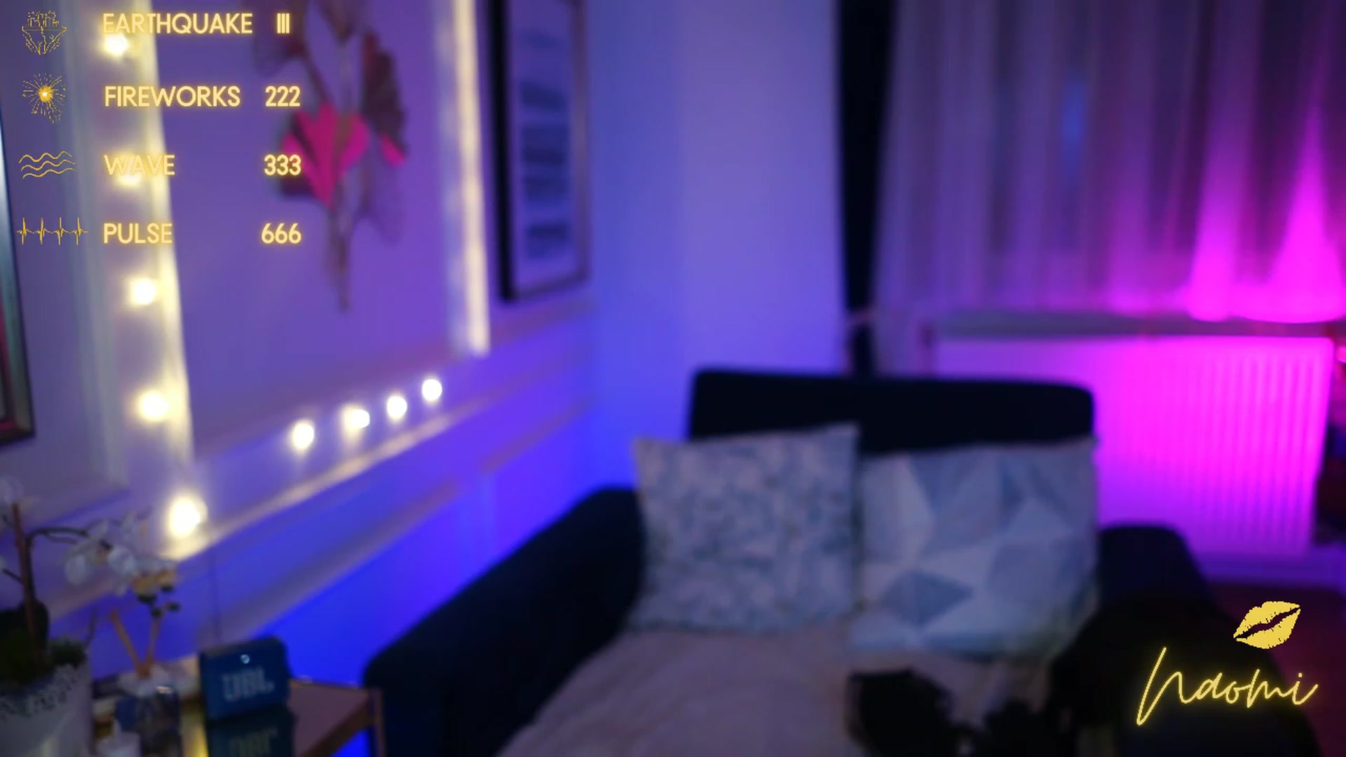 Gallery image thumbnail from cinnabellee's myfreecams stream on, 02/05/2023, 22:11 image 14 of 20