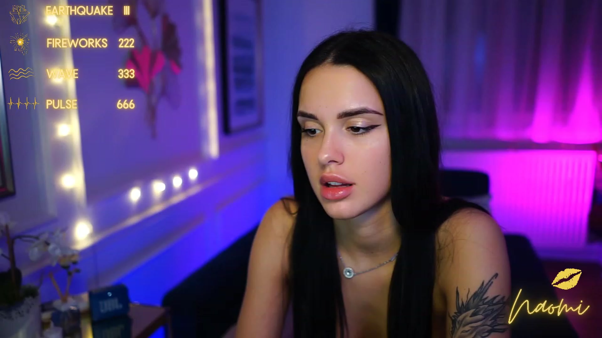 Gallery image thumbnail from cinnabellee's myfreecams stream on, 02/05/2023, 22:11 image 16 of 20