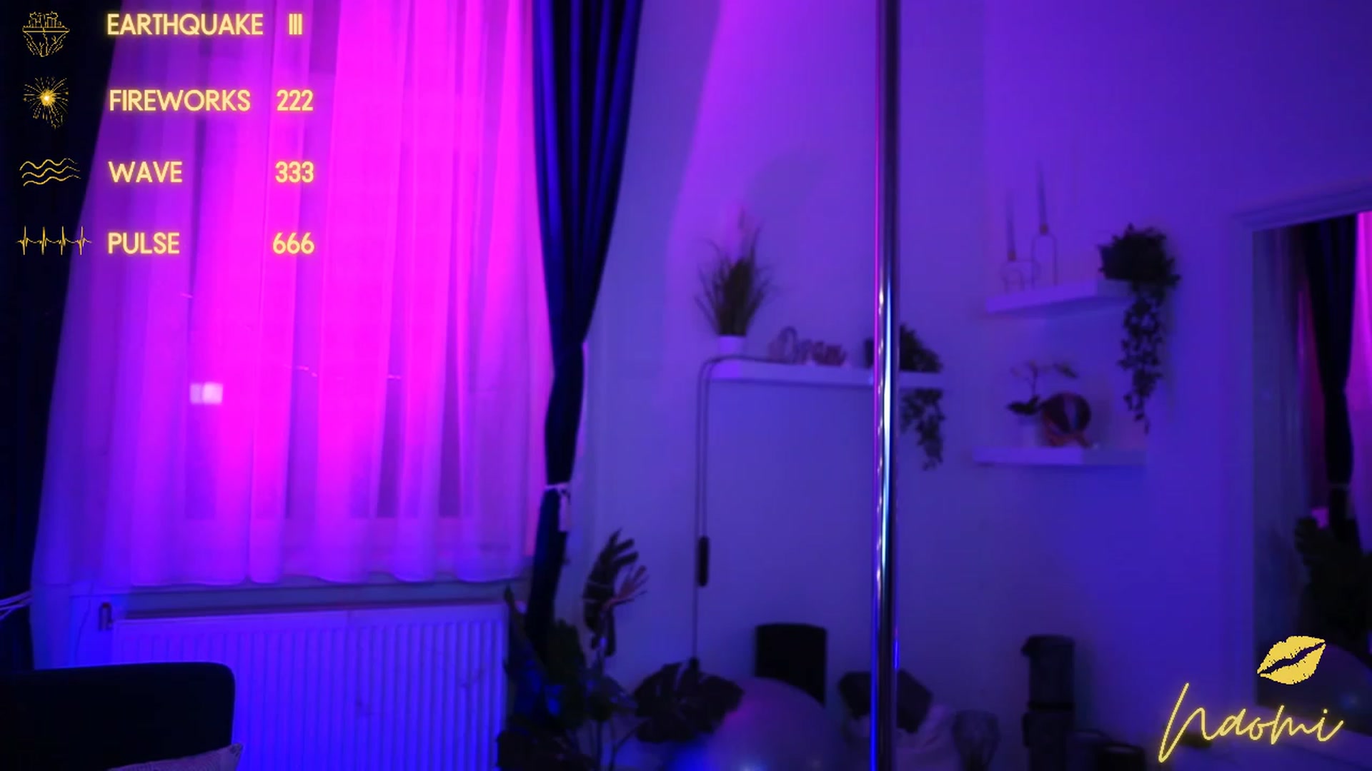 Gallery image thumbnail from cinnabellee's myfreecams stream on, 02/06/2023, 21:53 image 7 of 20