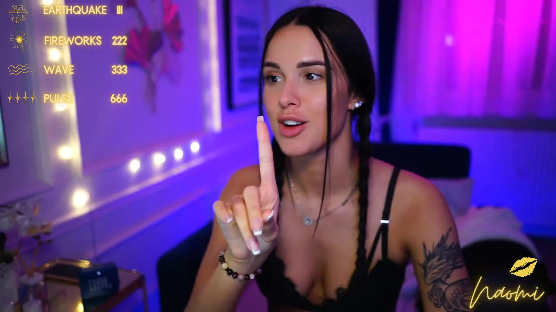 Gallery image thumbnail from cinnabellee's myfreecams stream on, 02/06/2023, 21:53 image 13 of 20