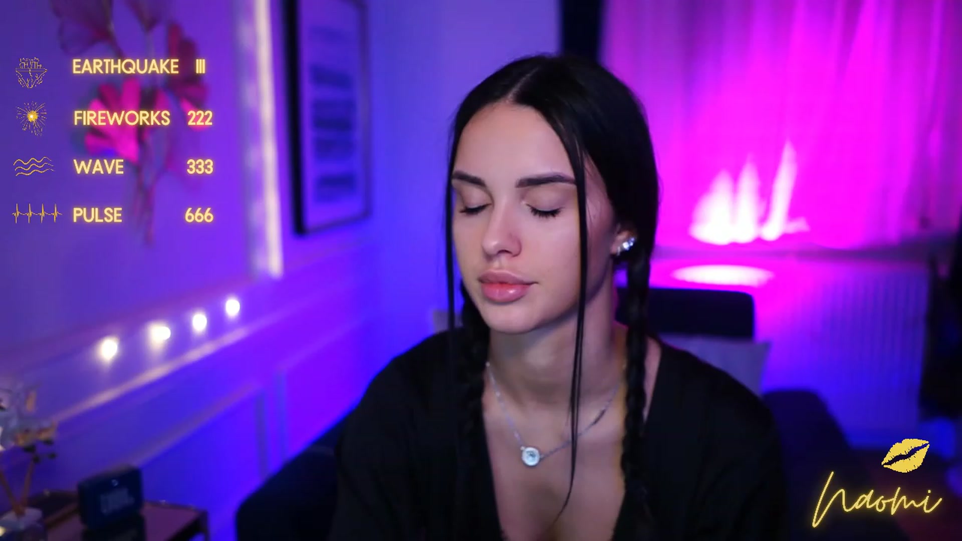 Gallery image thumbnail from cinnabellee's myfreecams stream on, 02/07/2023, 19:00 image 5 of 20