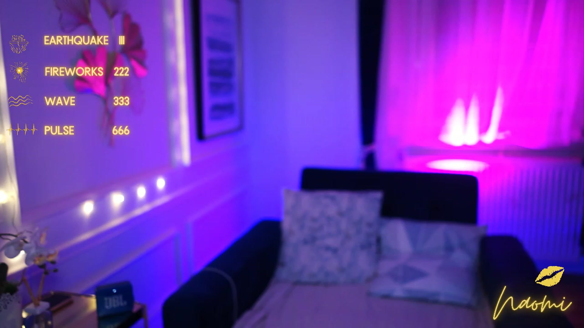 Gallery image thumbnail from cinnabellee's myfreecams stream on, 02/08/2023, 24:01 image 2 of 20