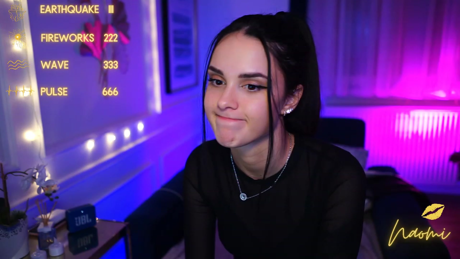 Gallery image thumbnail from cinnabellee's myfreecams stream on, 02/09/2023, 18:21 image 17 of 20
