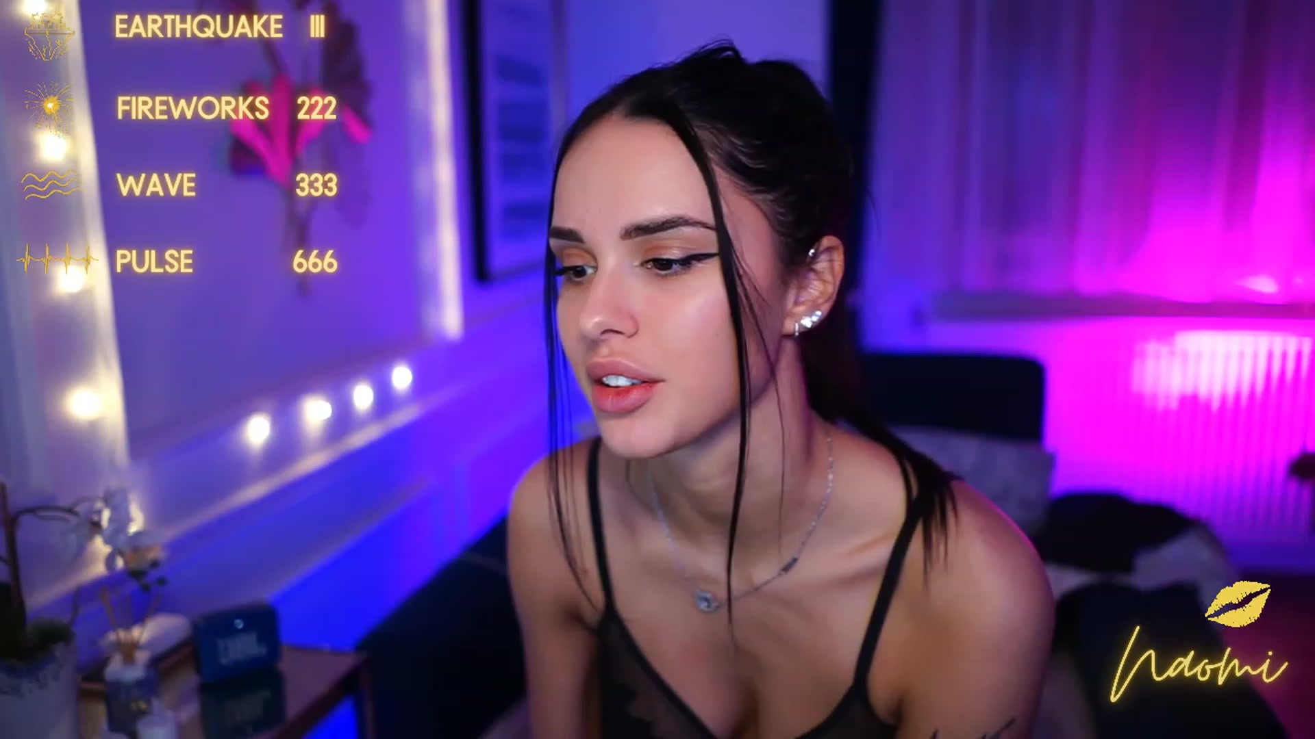 Gallery image thumbnail from cinnabellee's myfreecams stream on, 02/09/2023, 20:13 image 18 of 20