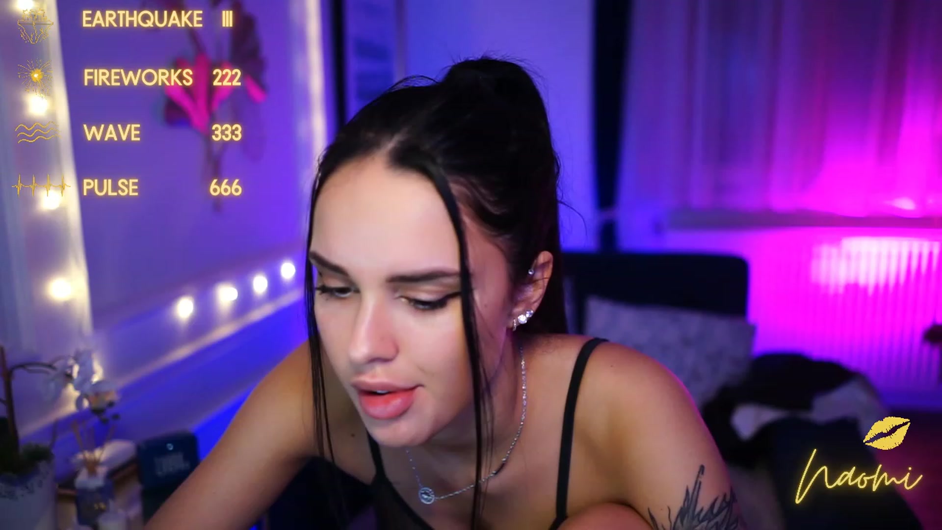 Gallery image thumbnail from cinnabellee's myfreecams stream on, 02/09/2023, 20:13 image 16 of 20