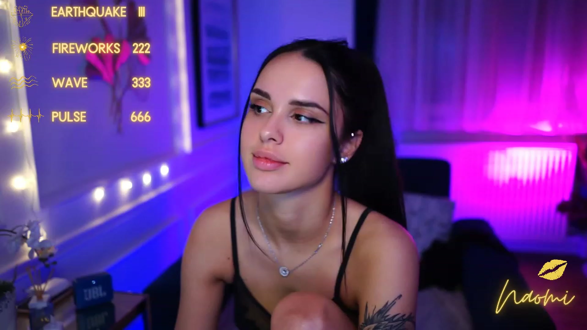 Gallery image thumbnail from cinnabellee's myfreecams stream on, 02/09/2023, 20:44 image 3 of 20