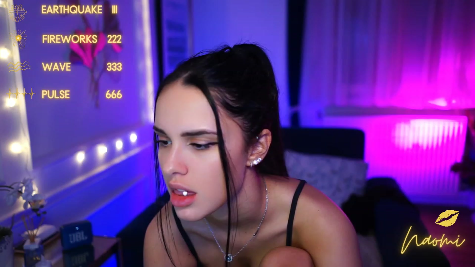 Gallery image thumbnail from cinnabellee's myfreecams stream on, 02/09/2023, 20:44 image 17 of 20