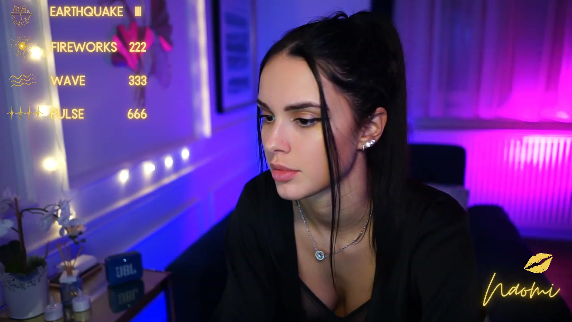 Gallery image thumbnail from cinnabellee's myfreecams stream on, 02/09/2023, 22:03 image 13 of 20