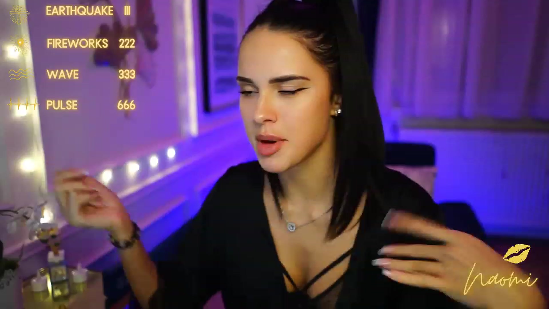 Gallery image thumbnail from cinnabellee's myfreecams stream on, 02/11/2023, 24:01 image 7 of 20