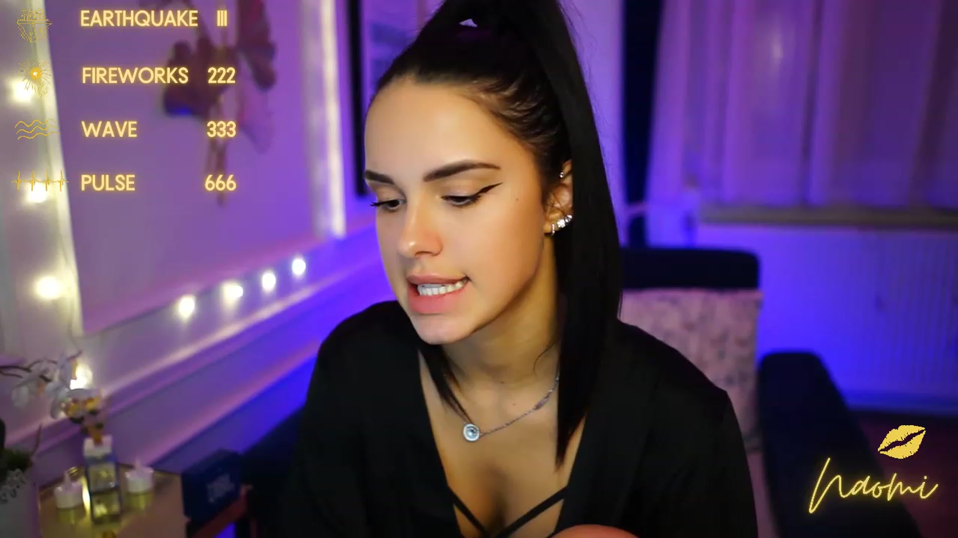 Gallery image thumbnail from cinnabellee's myfreecams stream on, 02/11/2023, 24:01 image 9 of 20