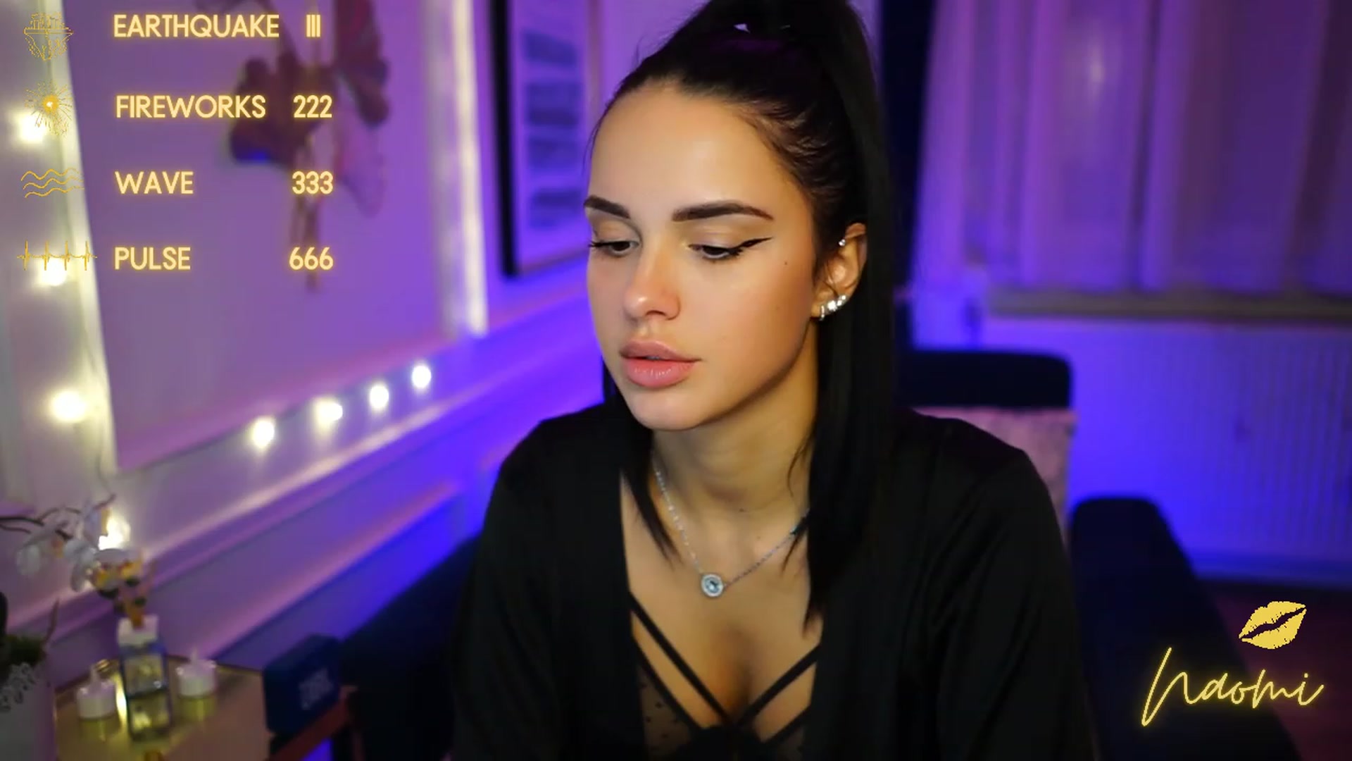Gallery image thumbnail from cinnabellee's myfreecams stream on, 02/11/2023, 24:01 image 15 of 20