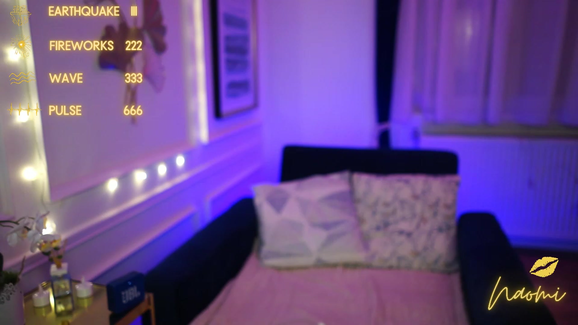 Gallery image thumbnail from cinnabellee's myfreecams stream on, 02/11/2023, 24:01 image 6 of 20