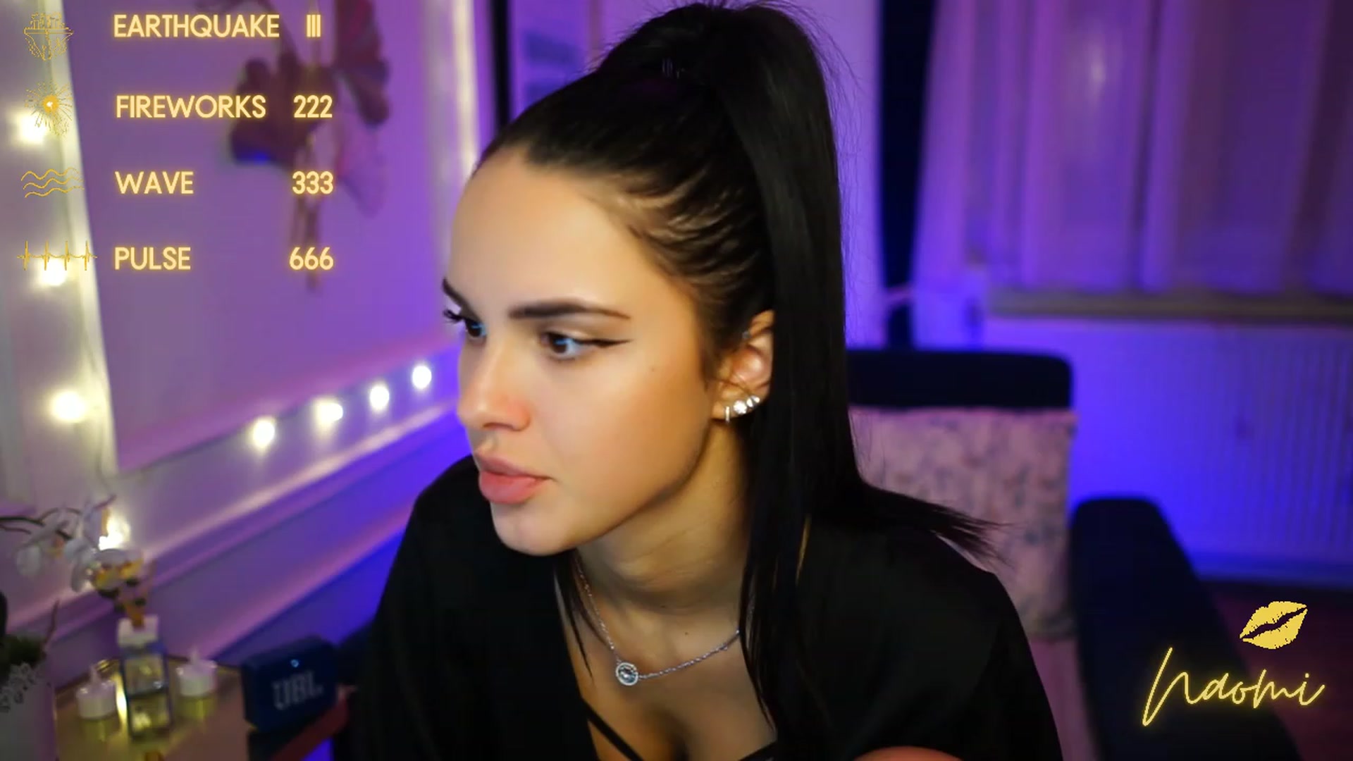 Gallery image thumbnail from cinnabellee's myfreecams stream on, 02/11/2023, 24:01 image 1 of 20