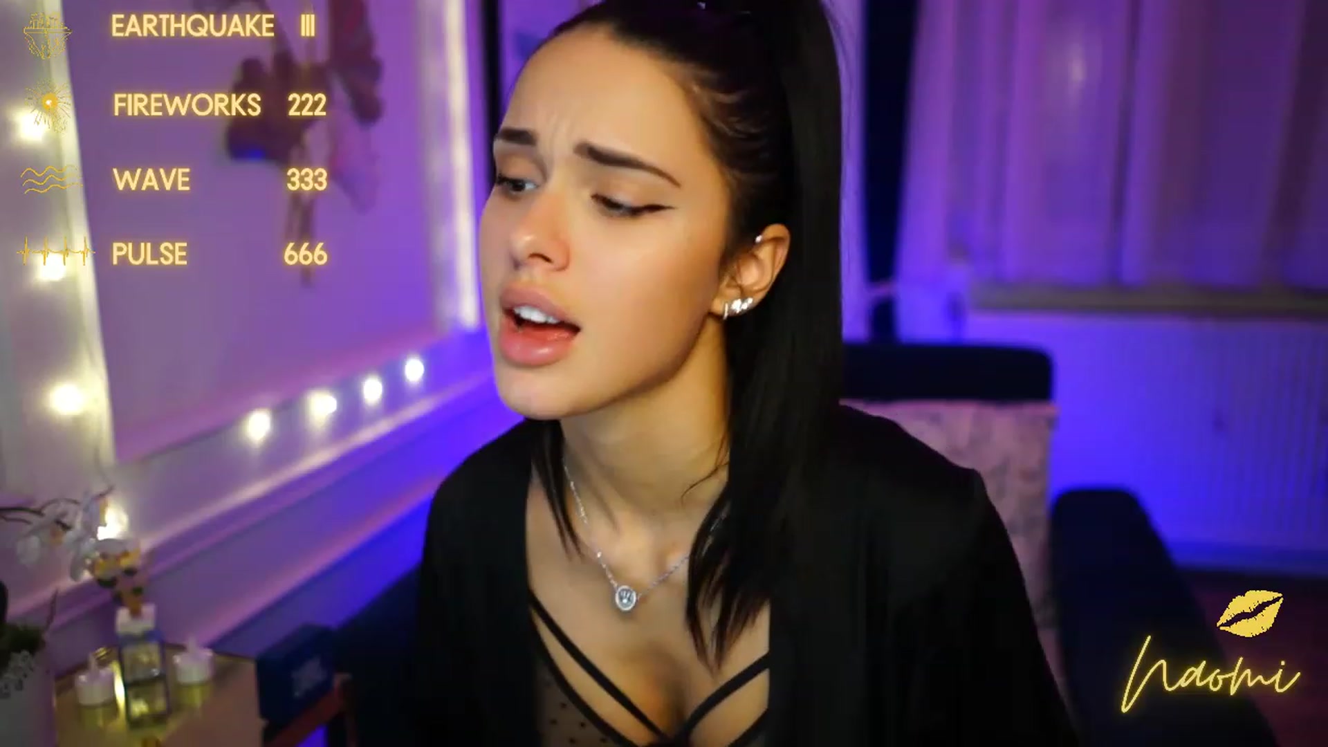 Gallery image thumbnail from cinnabellee's myfreecams stream on, 02/11/2023, 24:01 image 11 of 20