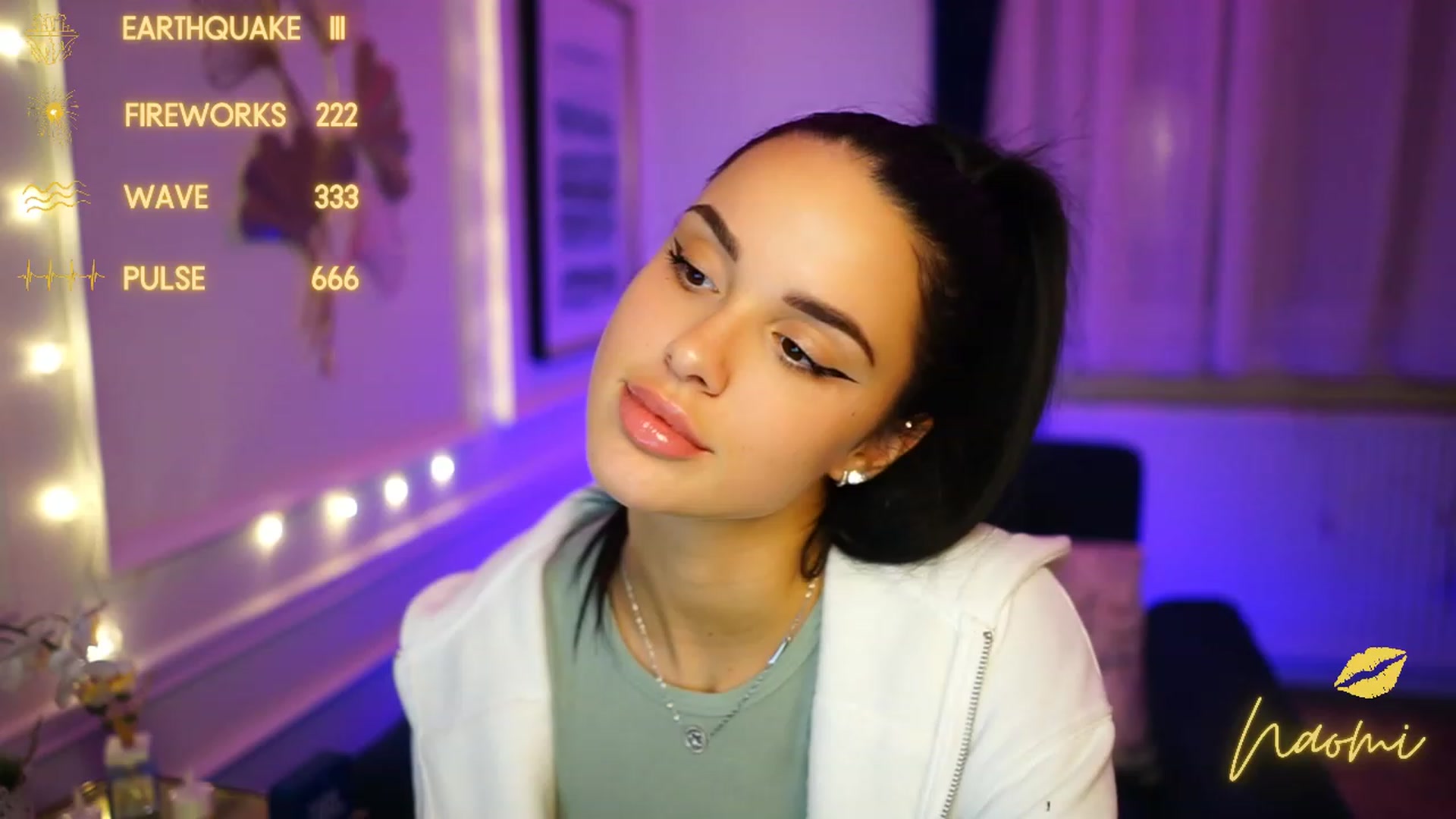 Gallery image thumbnail from cinnabellee's myfreecams stream on, 02/11/2023, 01:52 image 19 of 20