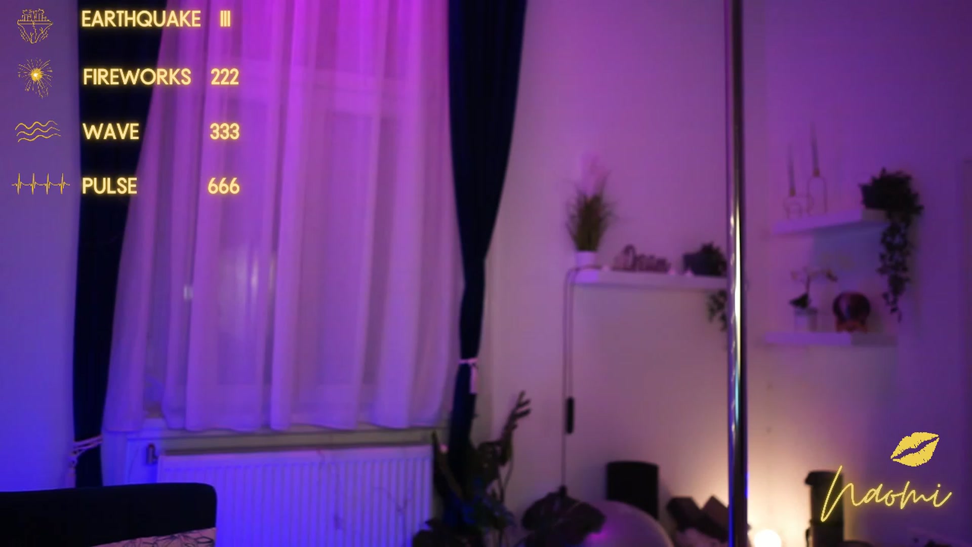 Gallery image thumbnail from cinnabellee's myfreecams stream on, 02/11/2023, 01:52 image 6 of 20