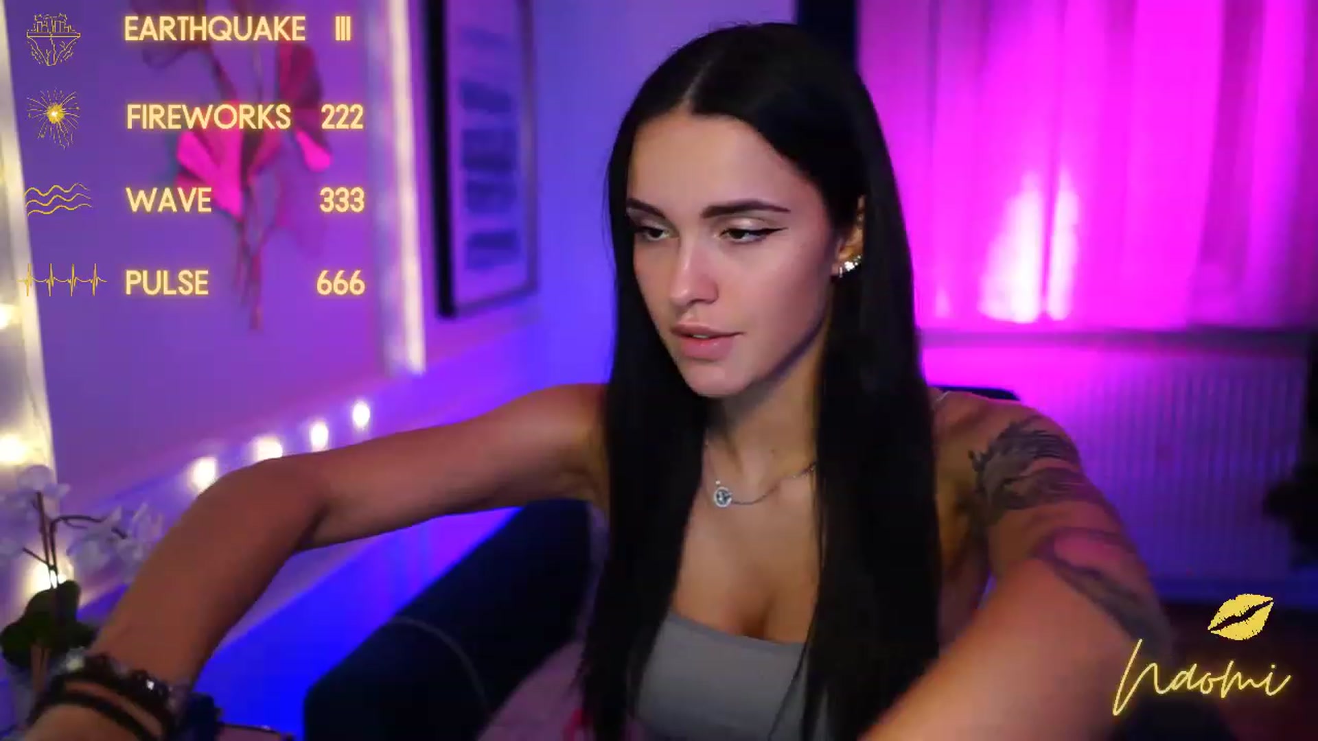 Gallery image thumbnail from cinnabellee's myfreecams stream on, 02/13/2023, 21:56 image 12 of 20