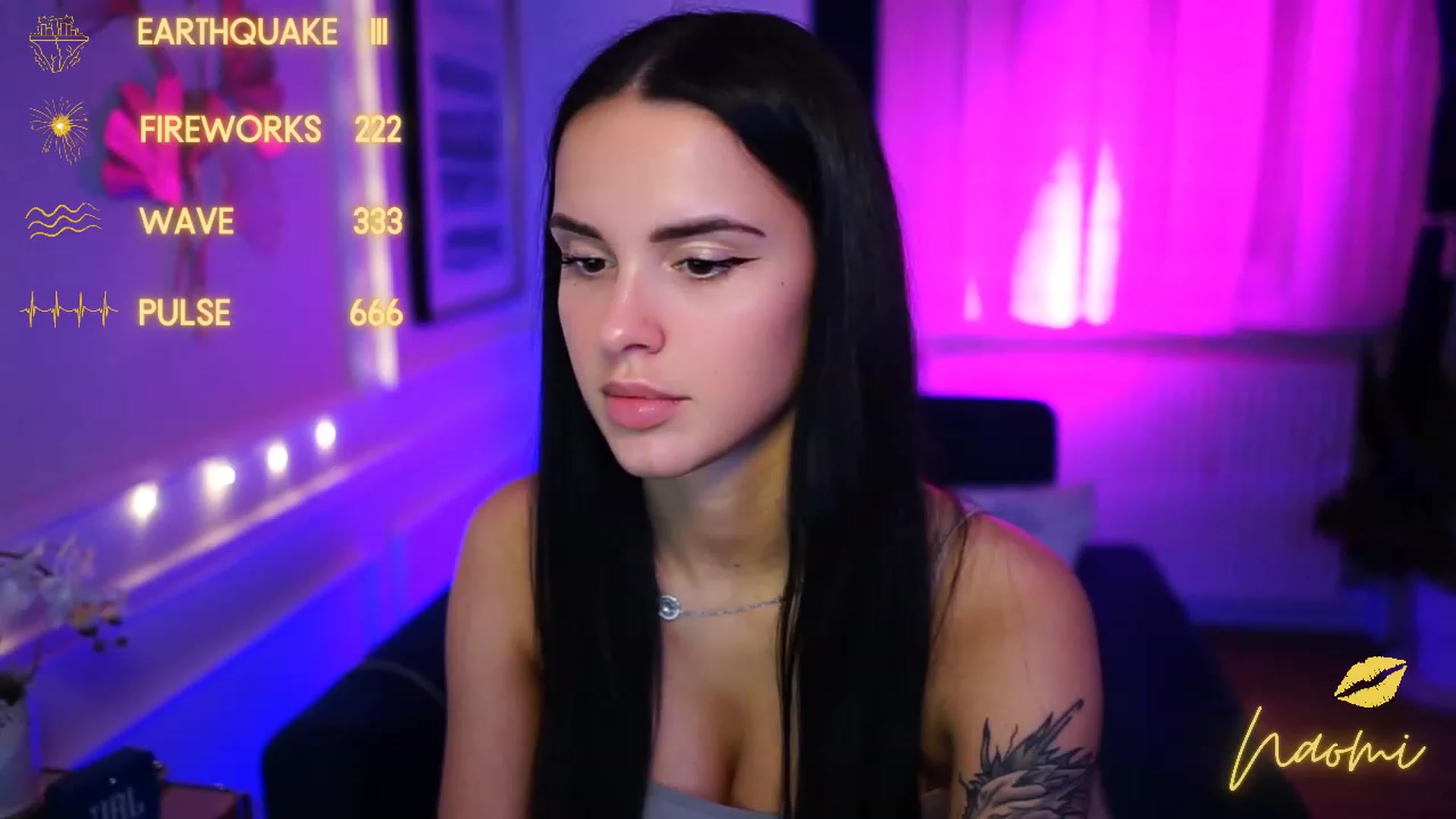 Gallery image thumbnail from cinnabellee's myfreecams stream on, 02/13/2023, 21:56 image 3 of 20