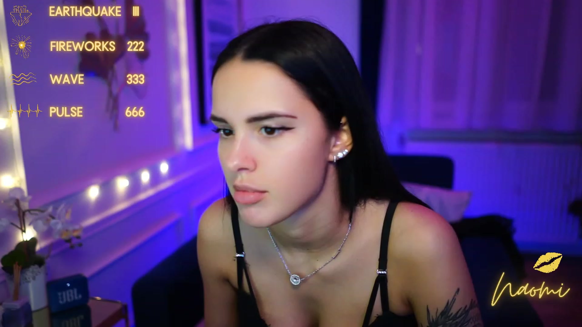 Gallery image thumbnail from cinnabellee's myfreecams stream on, 02/15/2023, 24:06 image 15 of 20