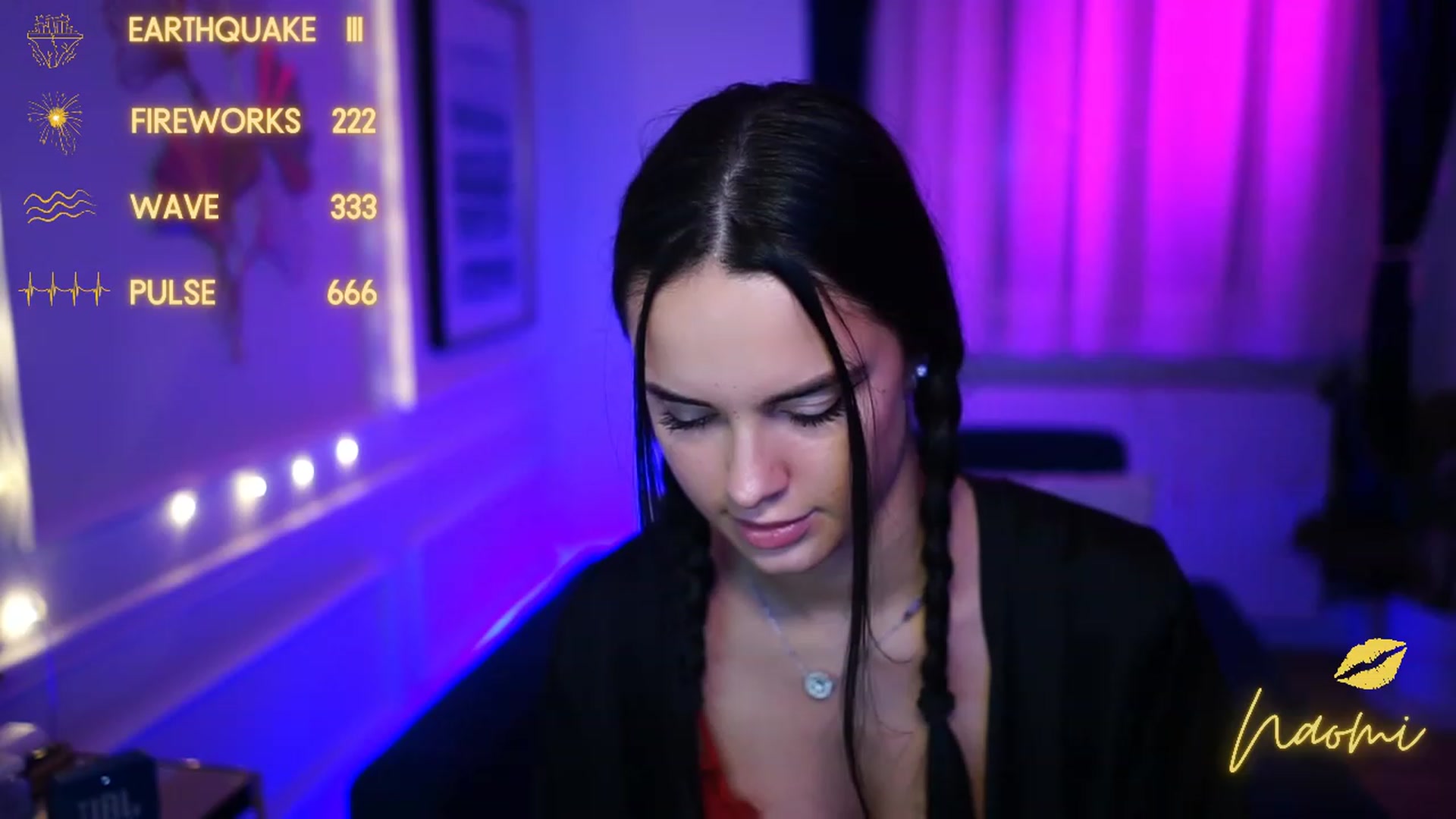 Gallery image thumbnail from cinnabellee's myfreecams stream on, 02/15/2023, 18:39 image 18 of 20