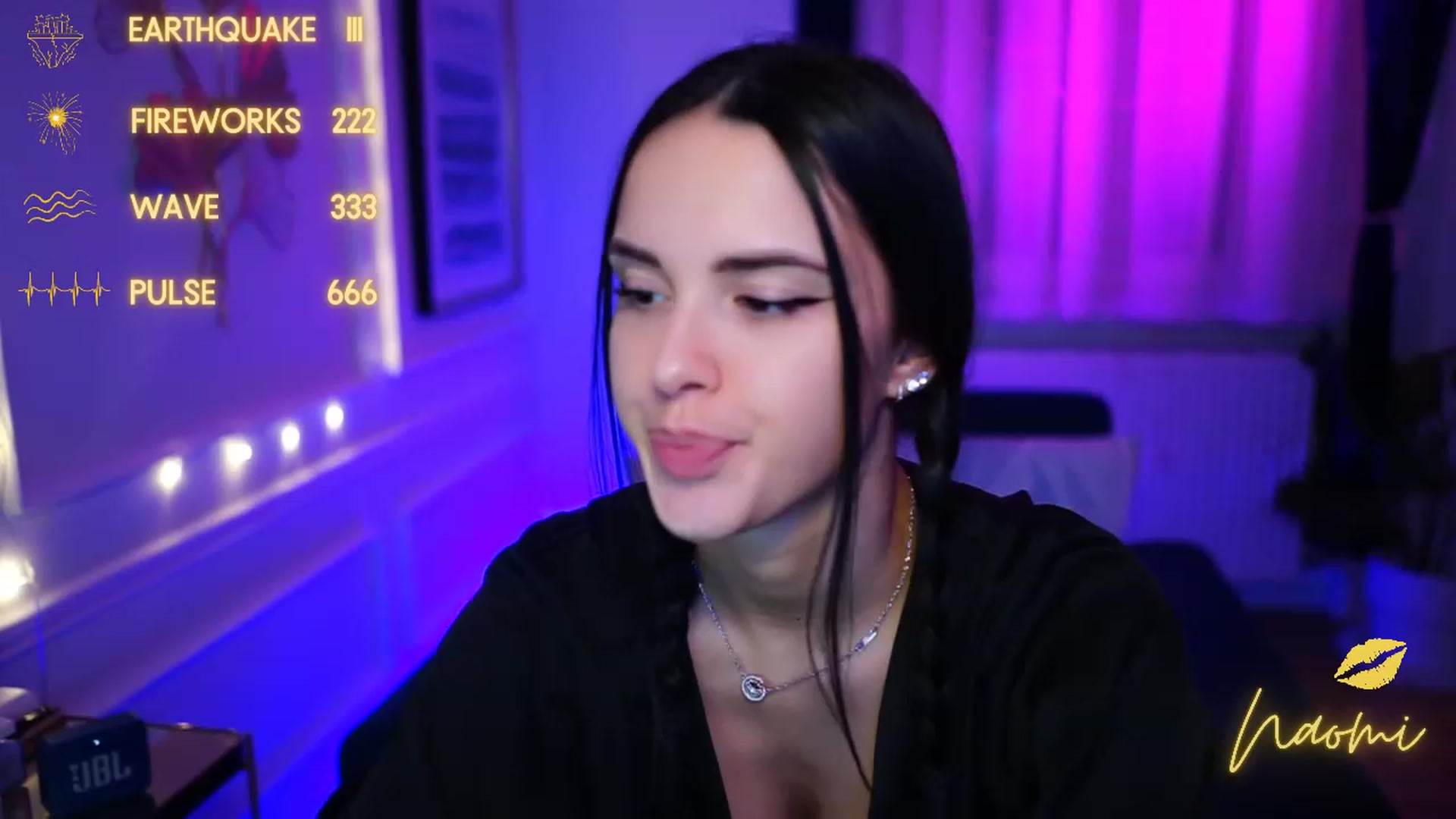 Gallery image thumbnail from cinnabellee's myfreecams stream on, 02/15/2023, 18:39 image 13 of 20