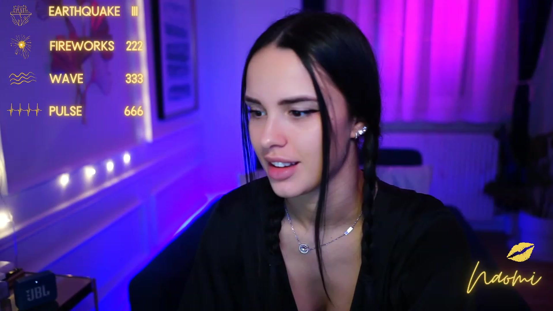 Gallery image thumbnail from cinnabellee's myfreecams stream on, 02/15/2023, 18:39 image 12 of 20