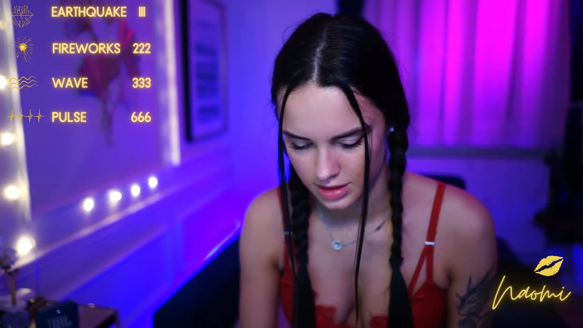 Gallery image thumbnail from cinnabellee's myfreecams stream on, 02/15/2023, 21:45 image 17 of 20