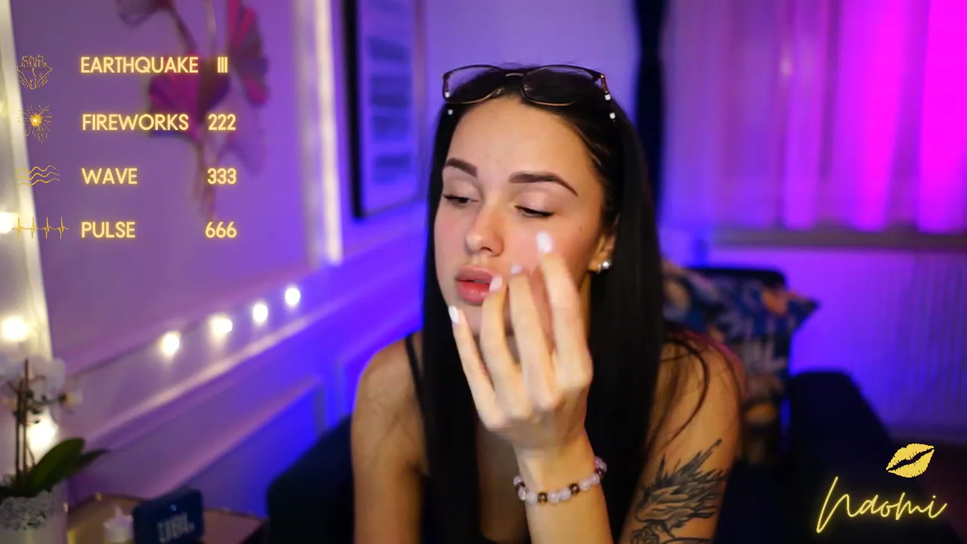 Gallery image thumbnail from cinnabellee's myfreecams stream on, 02/26/2023, 23:11 image 9 of 20