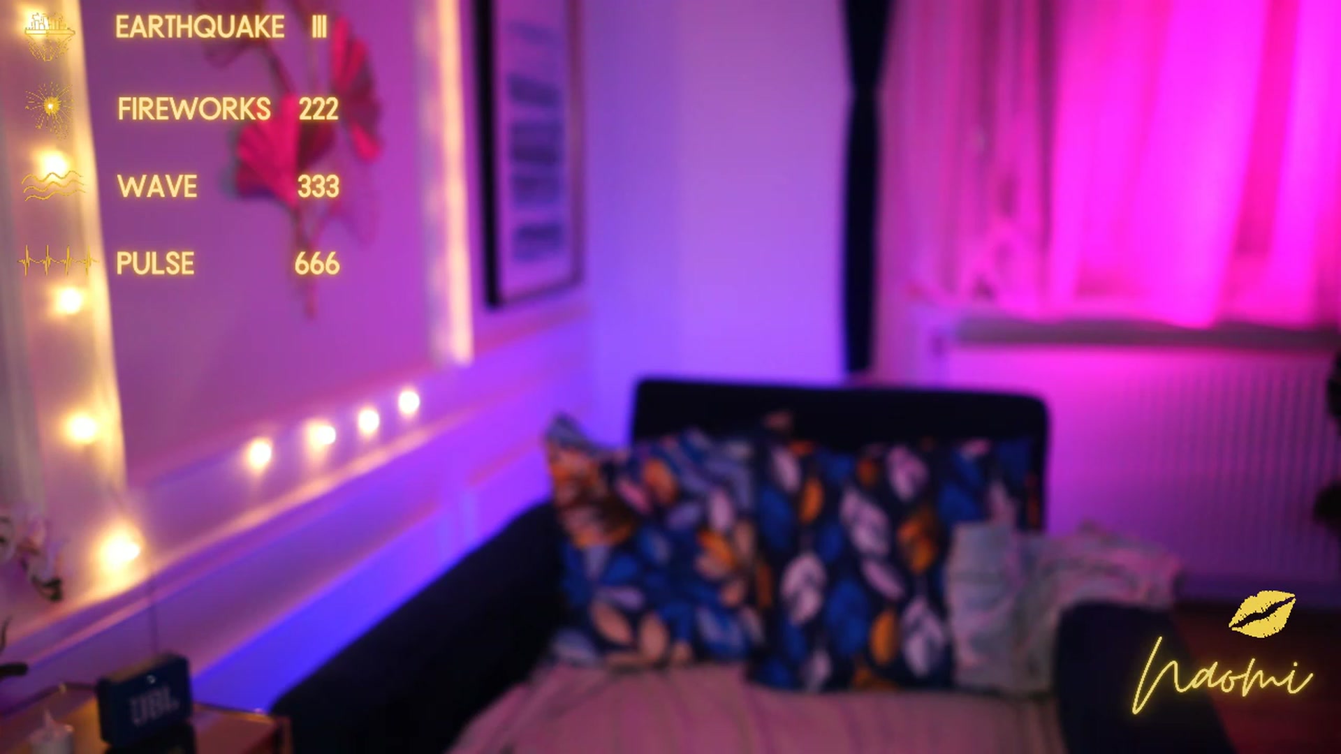 Gallery image thumbnail from cinnabellee's myfreecams stream on, 03/11/2023, 24:04 image 10 of 20