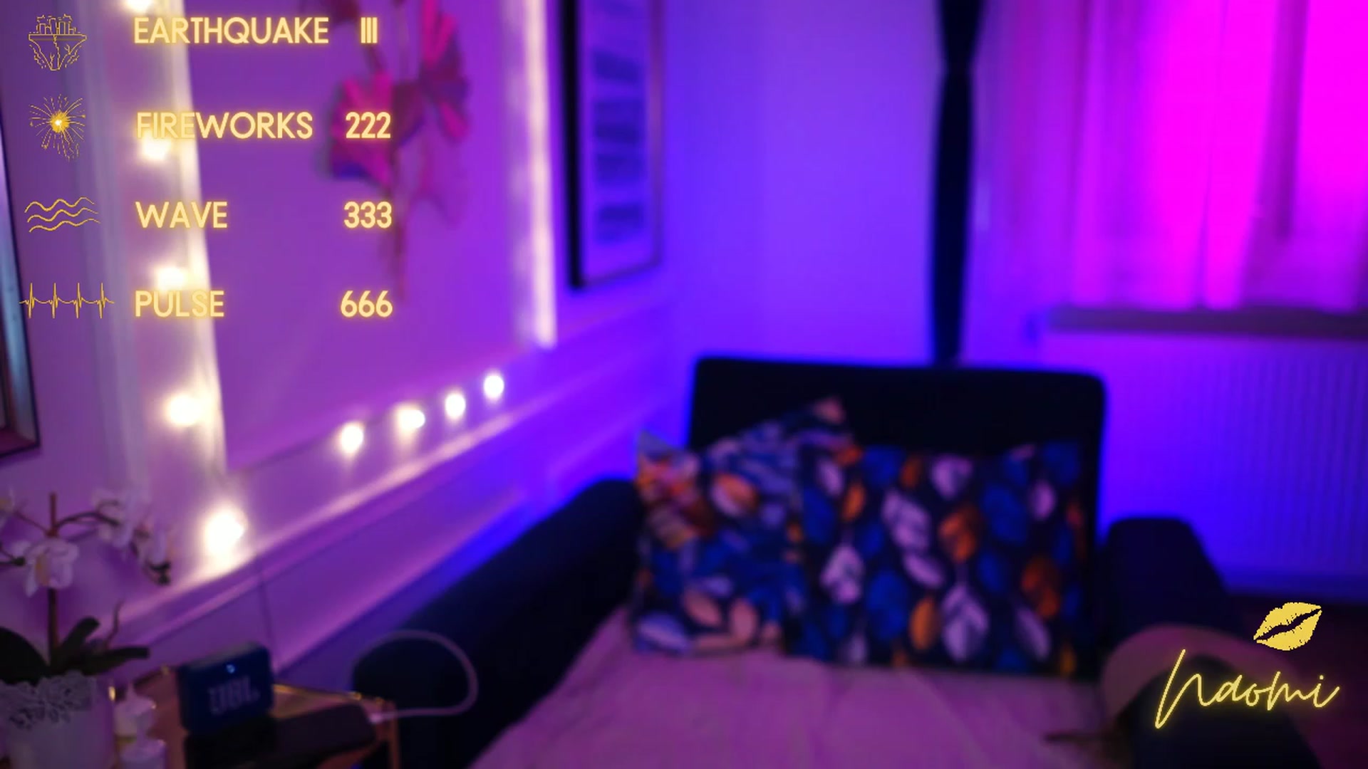 Gallery image thumbnail from cinnabellee's myfreecams stream on, 03/13/2023, 02:06 image 1 of 20