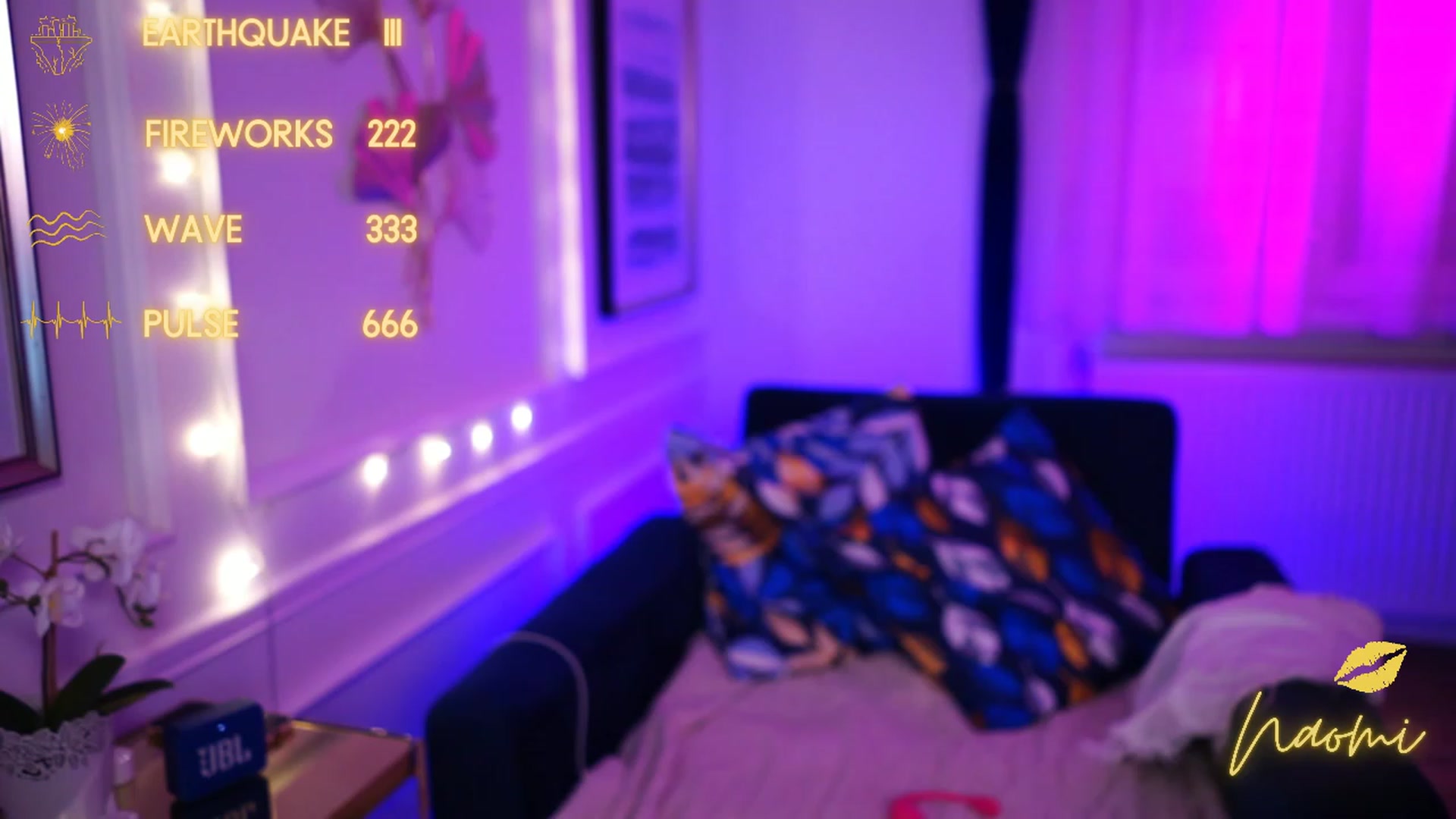Gallery image thumbnail from cinnabellee's myfreecams stream on, 03/13/2023, 22:02 image 15 of 20