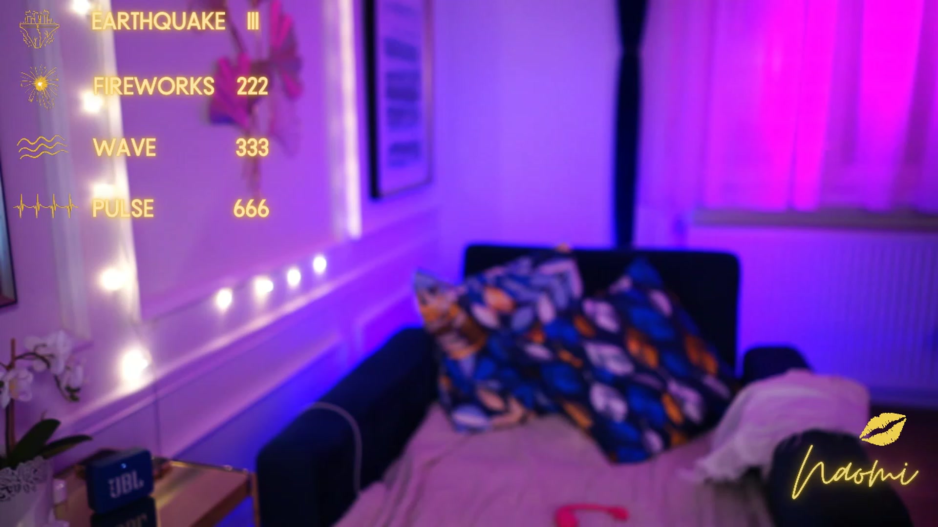 Gallery image thumbnail from cinnabellee's myfreecams stream on, 03/13/2023, 22:02 image 18 of 20